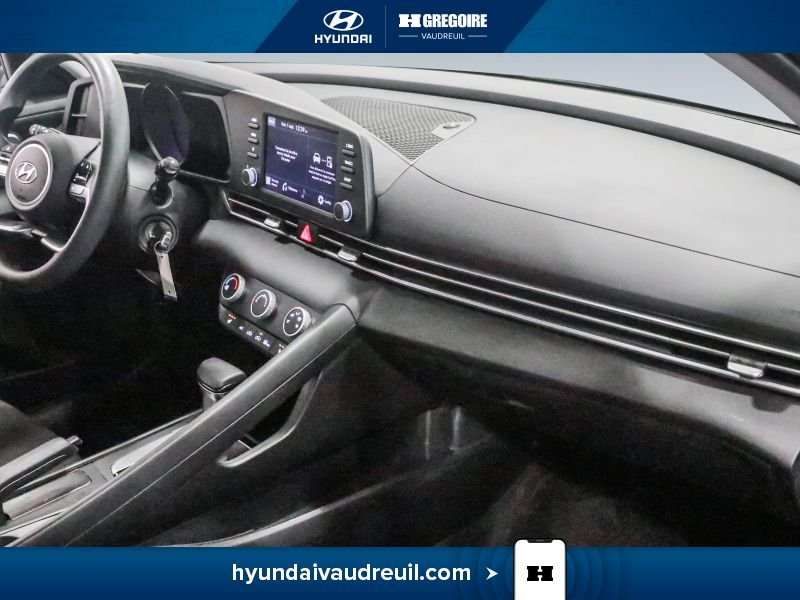 2022 Hyundai Elantra Black Saint-Eustache - photo #28
