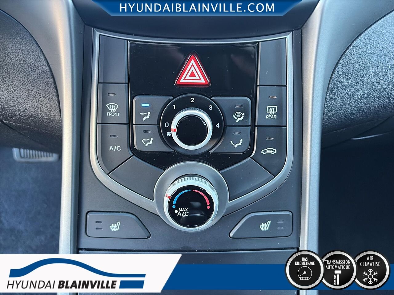 Hyundai Elantra 2016 Bleu Blainville - photo #17