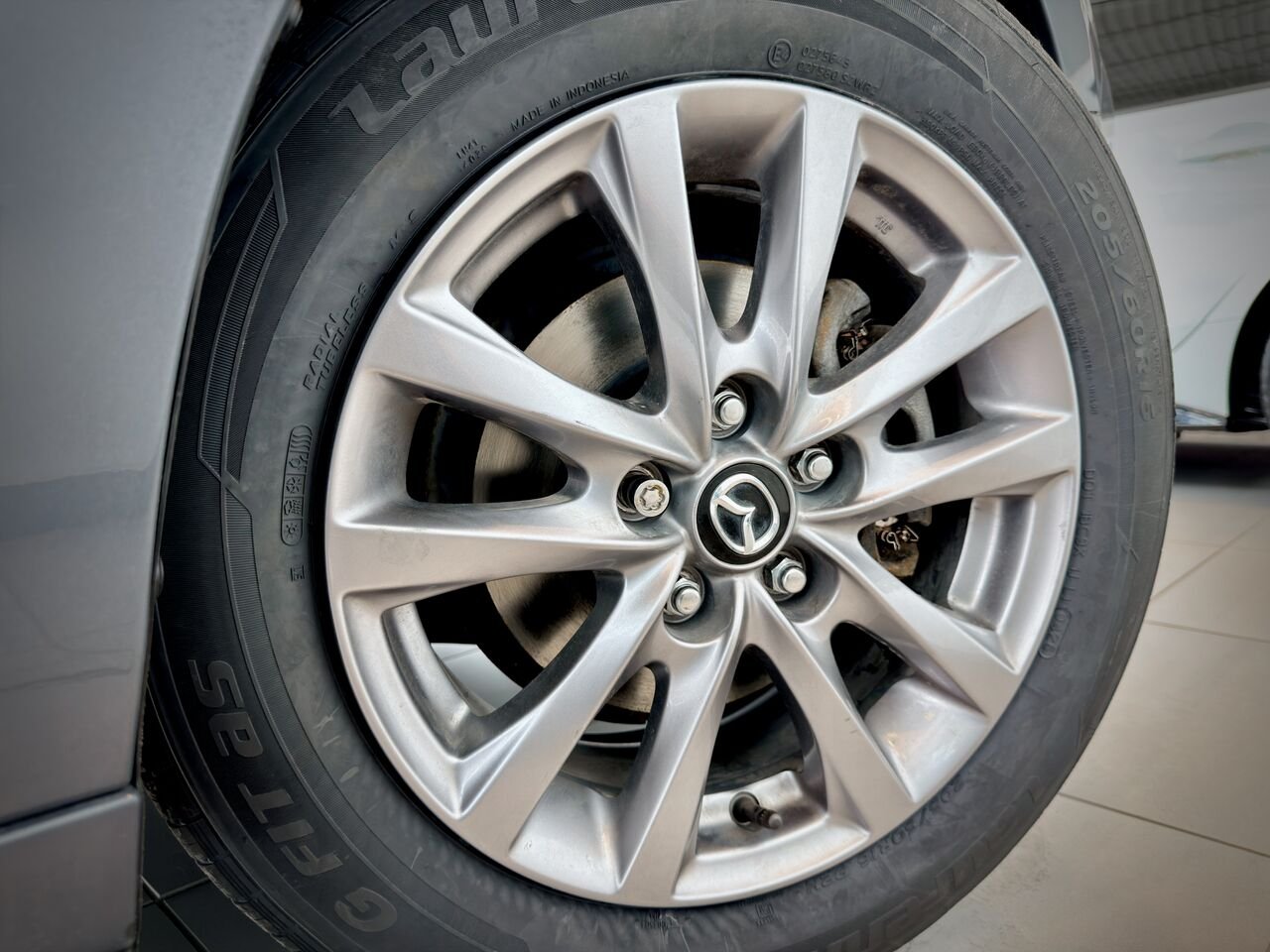 2022 Mazda Mazda3 Sport Grey Notre-Dame-des-Prairies - photo #12