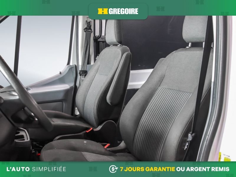 2019 Ford TRANSIT White Laval - photo #18