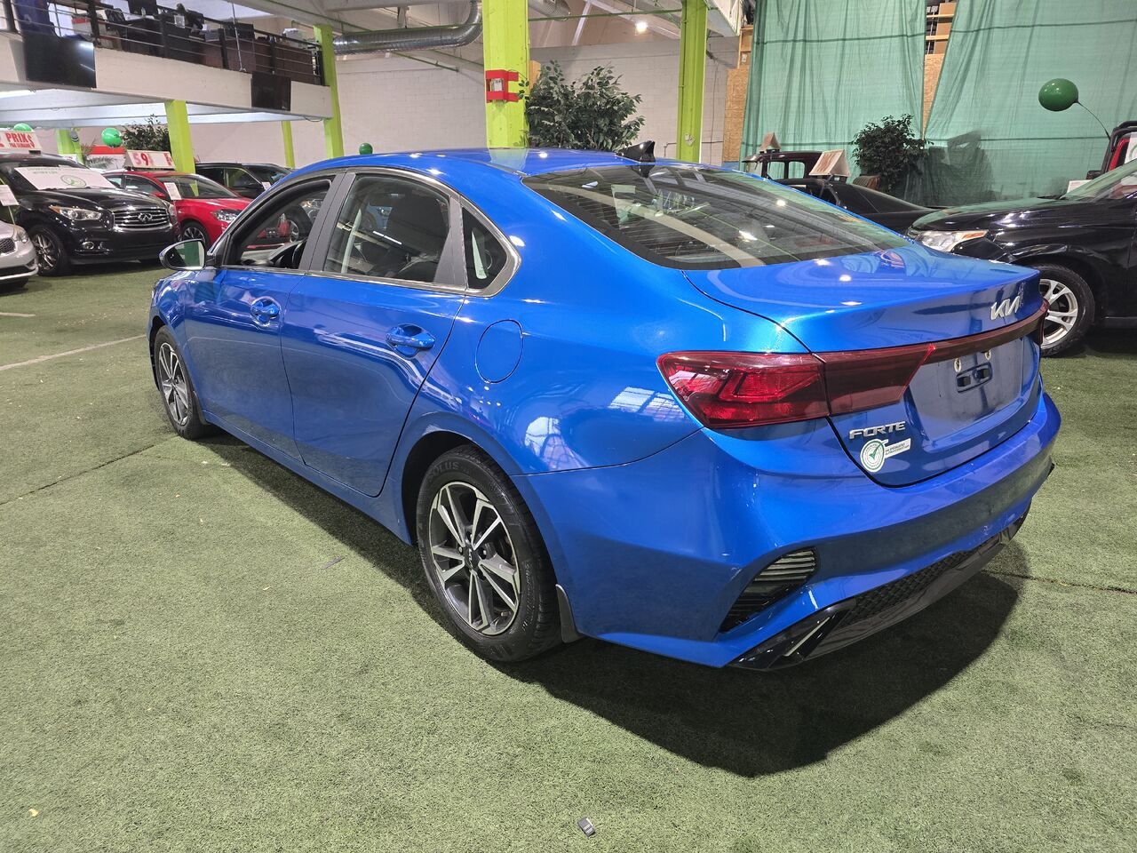 2023 Kia Forte Blue  - photo #3