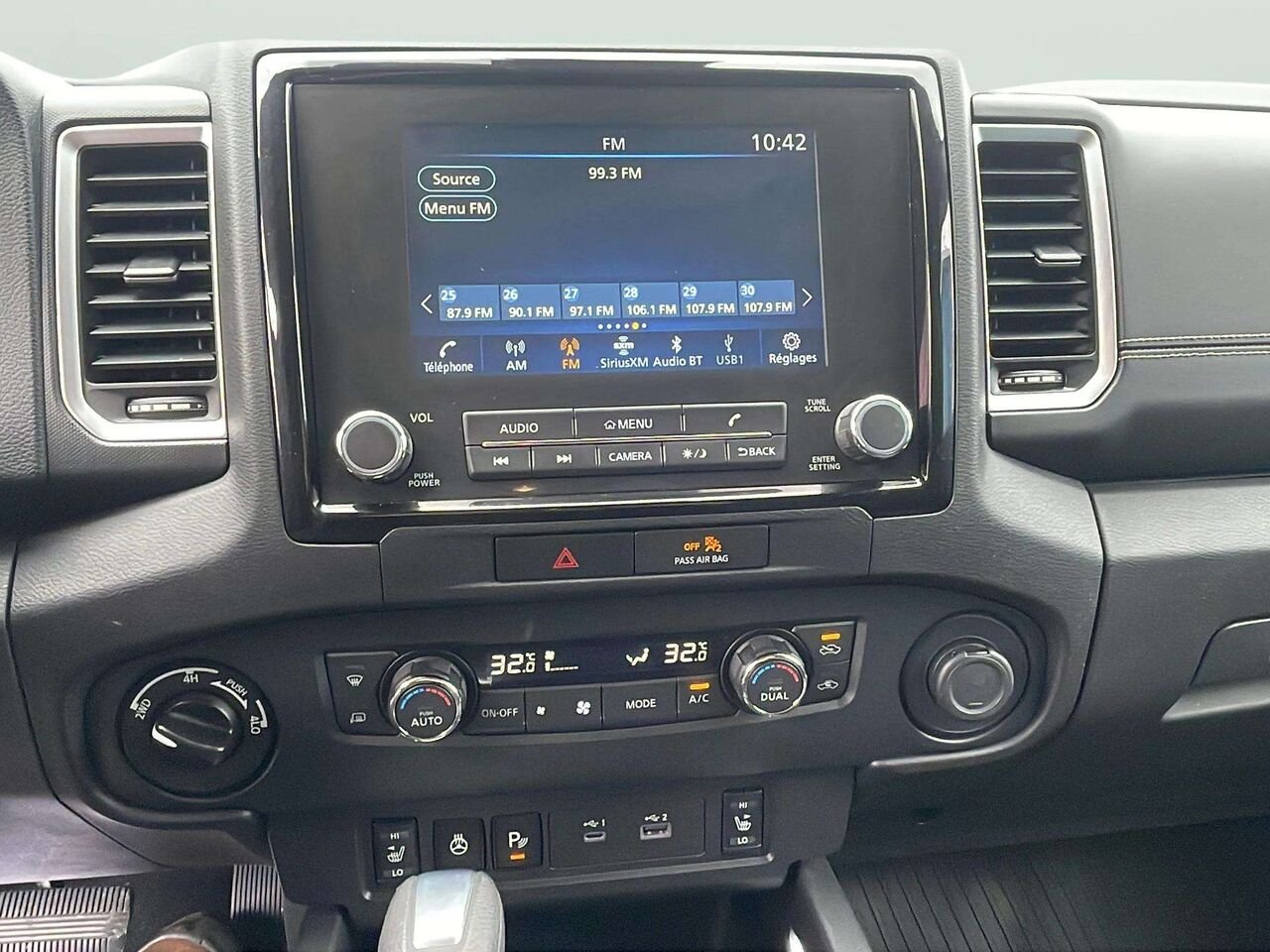 Nissan Frontier 2022 Blanc Gatineau - photo #11