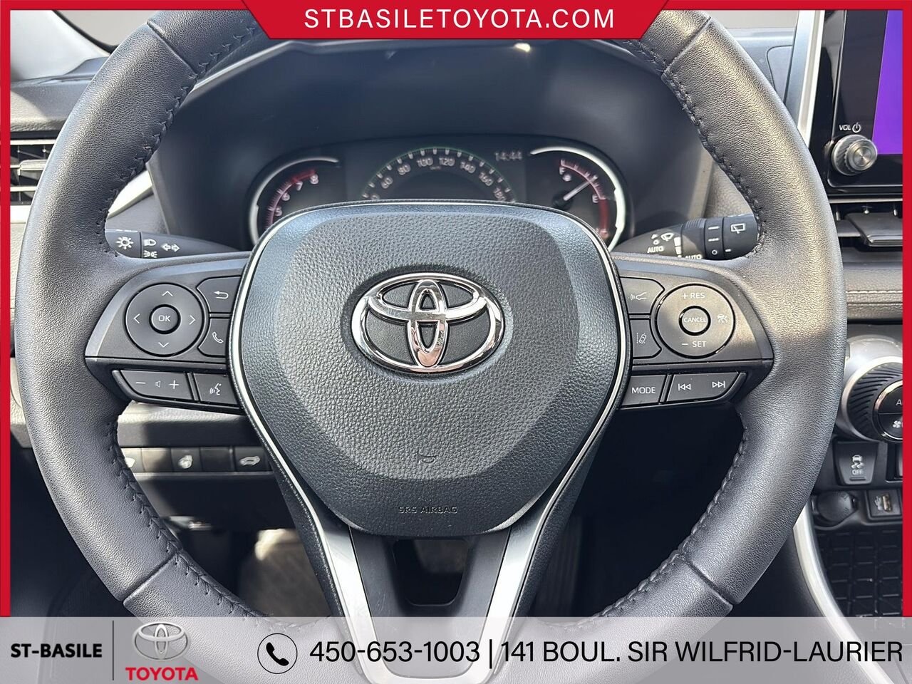 2024 TOYOTA RAV4 Blue Saint-Basile-le-Grand - photo #14