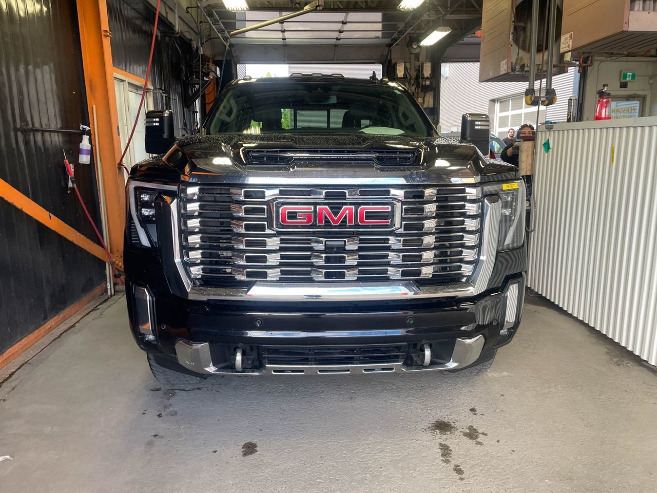 2024 GMC Sierra 2500HD DENALI CREW 4X4 DIESEL *NAV* SIÈGES VENT PNBV 9900 Black Saint-Jérôme - photo #4