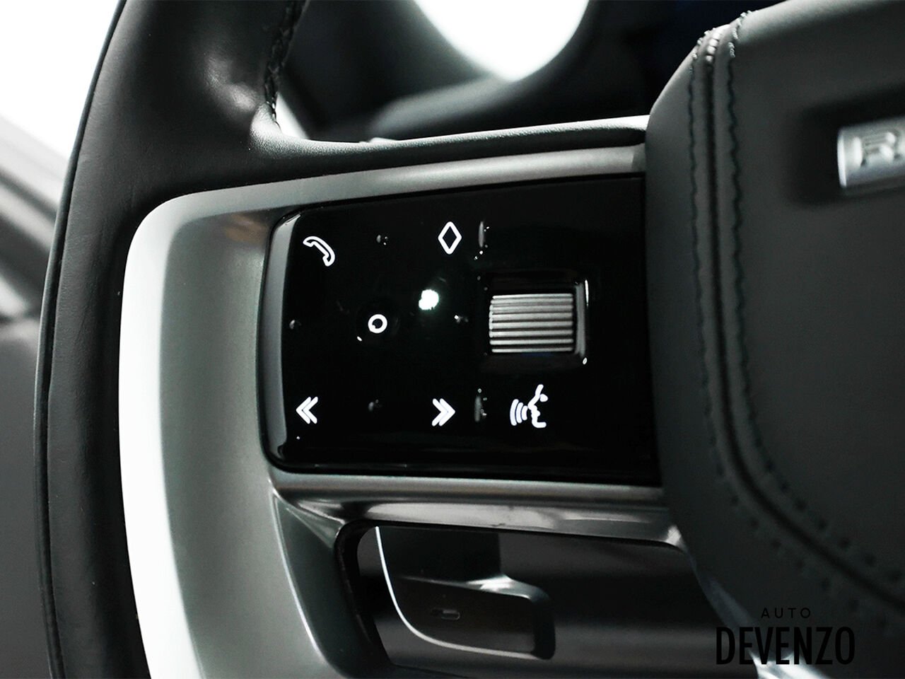 2022 Land Rover Range Rover White Saint-Eustache - photo #17