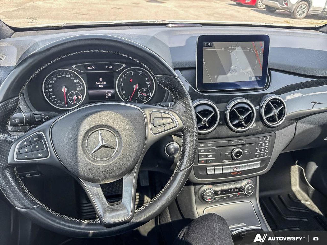 Mercedes-Benz B-Class WDDMH4GB5JJ447885 2018 Blanc Mirabel - photo #14