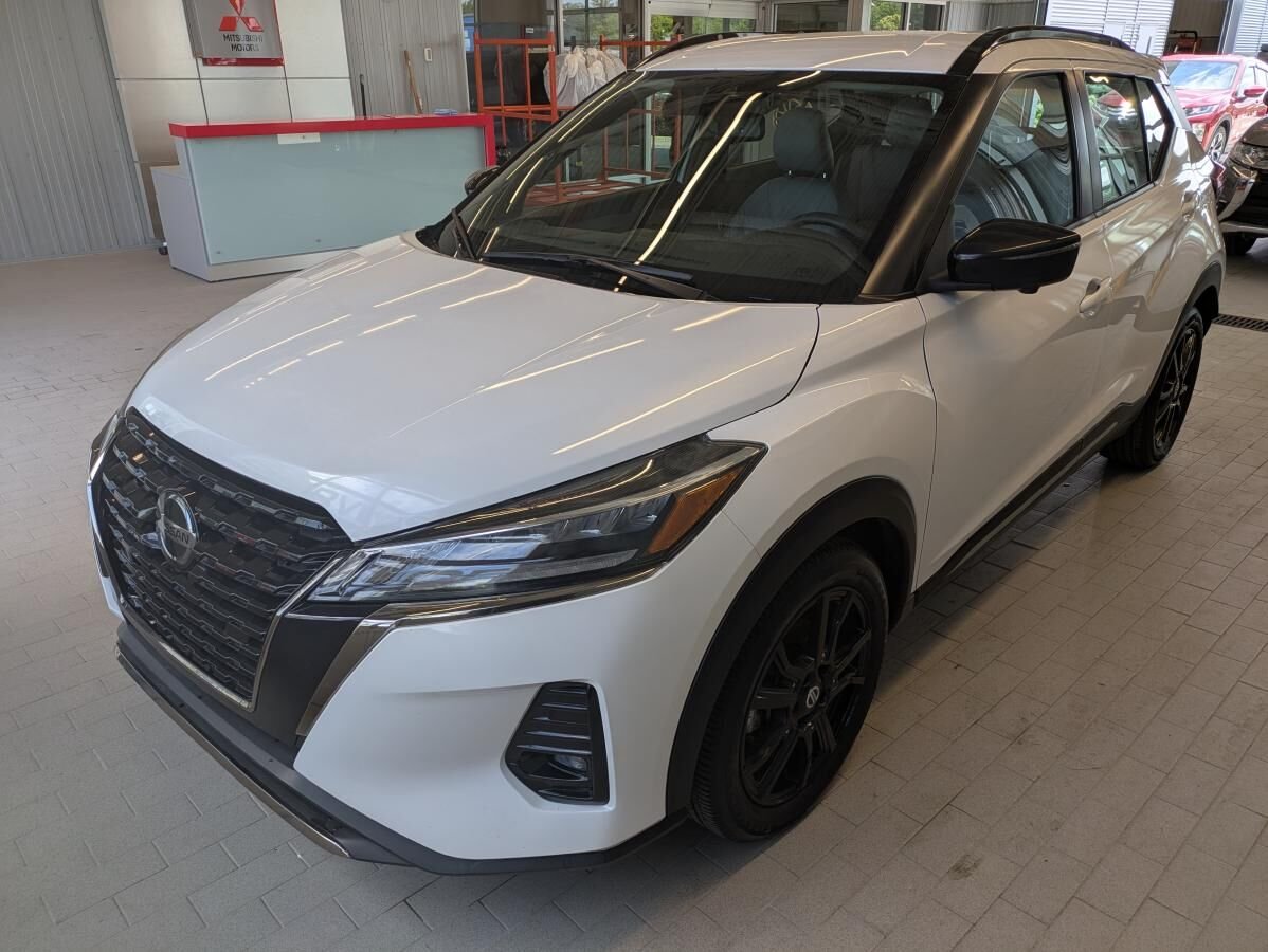Nissan Kicks 2021 Blanc Gatineau - photo #1