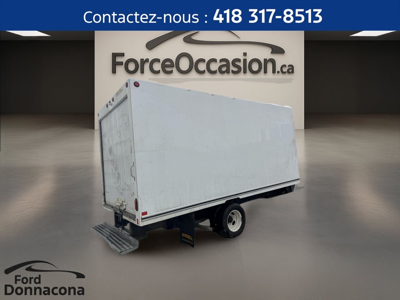 Ford E-450 2023 Blanc Donnacona - photo #8