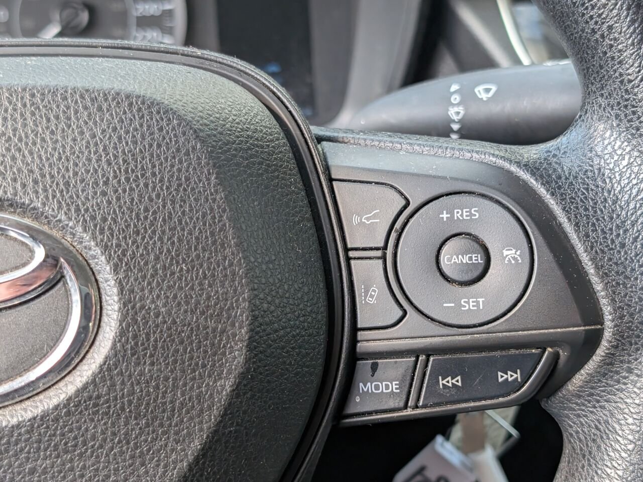 Toyota Corolla L/AC/CAMÉRA DE RECUL/COMMANDES AUDIO AU VOLANT/BLUETOOTH 2022 Noir Sherbrooke - photo #12