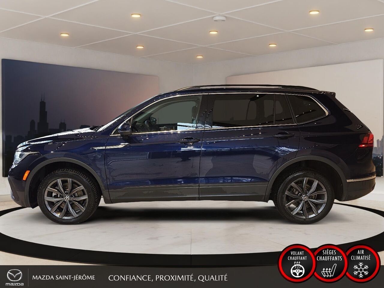 2022 Volkswagen Tiguan Blue Ste-Agathe des Monts - photo #9