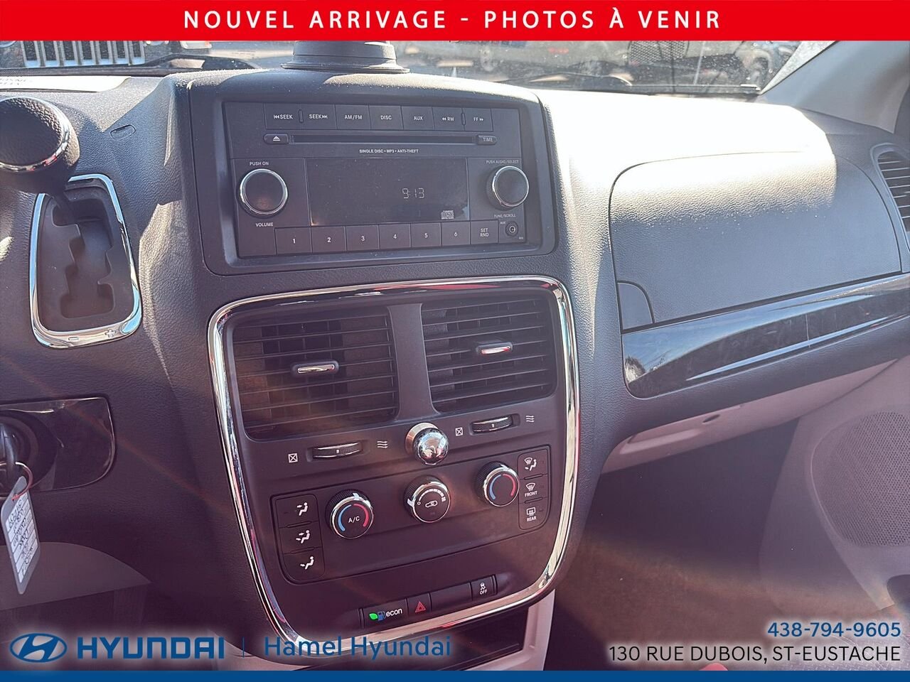 2016 Dodge Grand Caravan Silver Saint-Eustache - photo #6