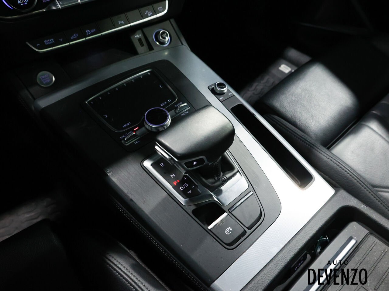 2020 Audi Q5 White Saint-Eustache - photo #19