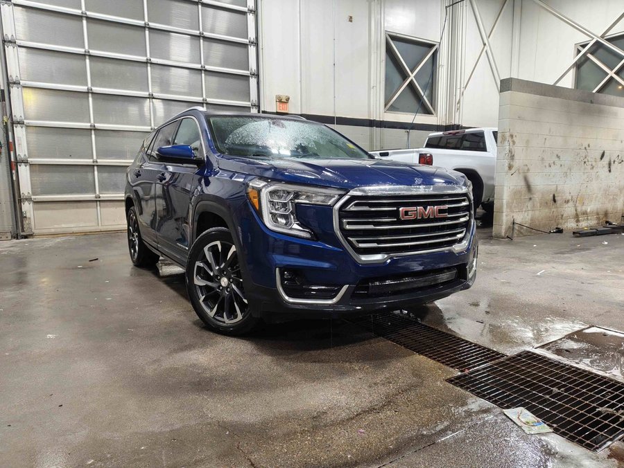 2022 GMC Terrain SLT Pro Grade 1.5T AWD | Sunroof | Navigation Blue
