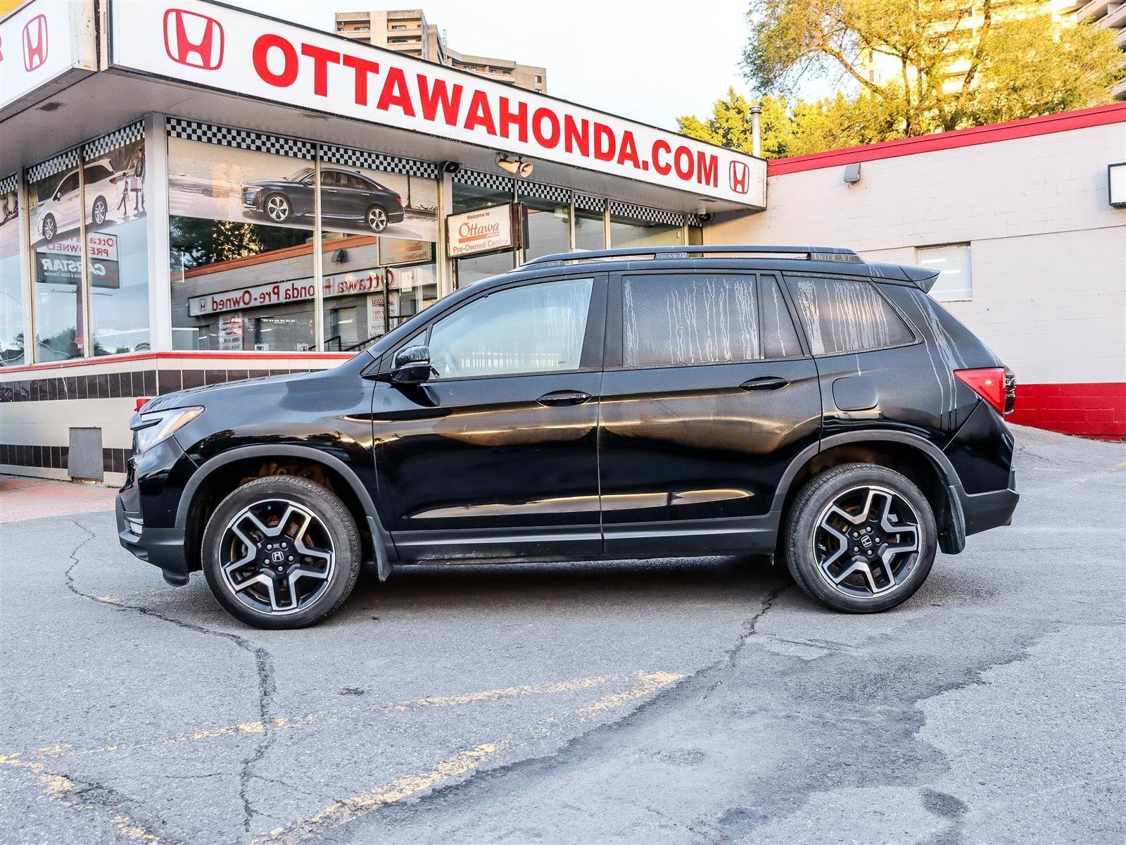 2023 Honda Passport Touring Ottawa & Gatineau - photo #4