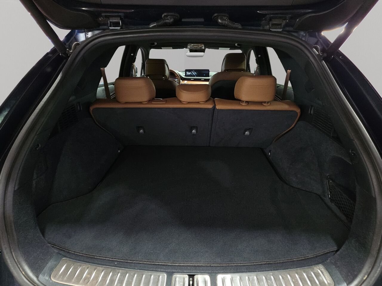Genesis GV70 2.5T Advanced Plus TI, toit ouvrant panoramique, navigation, sièges fonction mémoire, volant 2022 Bleu Val-David - photo #22