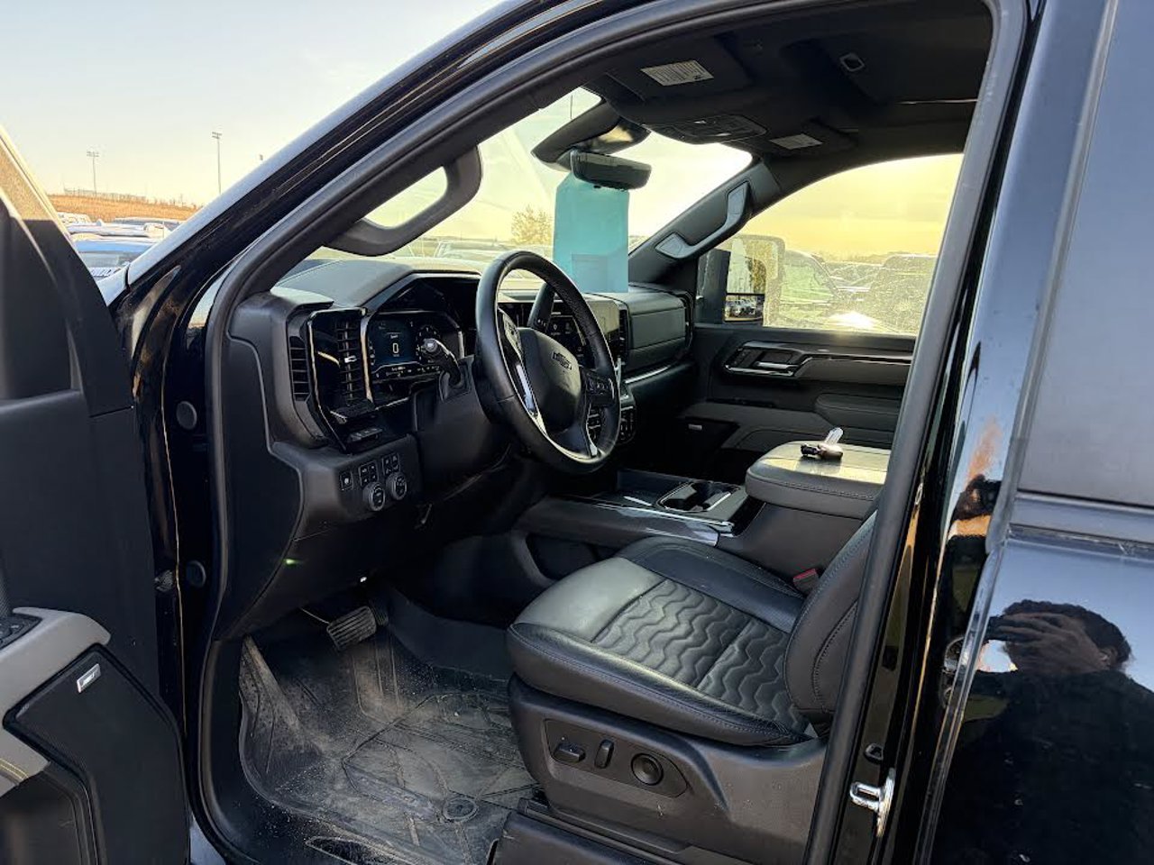 2025 Chevrolet Silverado 2500HD 4WD Crew Cab 159 ZR2 Black Sherwood Park - photo #6