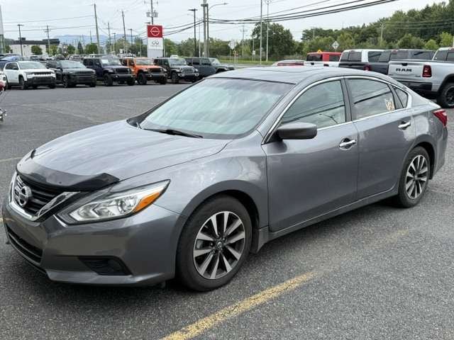 2016 Nissan Altima Grey Saint-Basile-le-Grand - photo #0