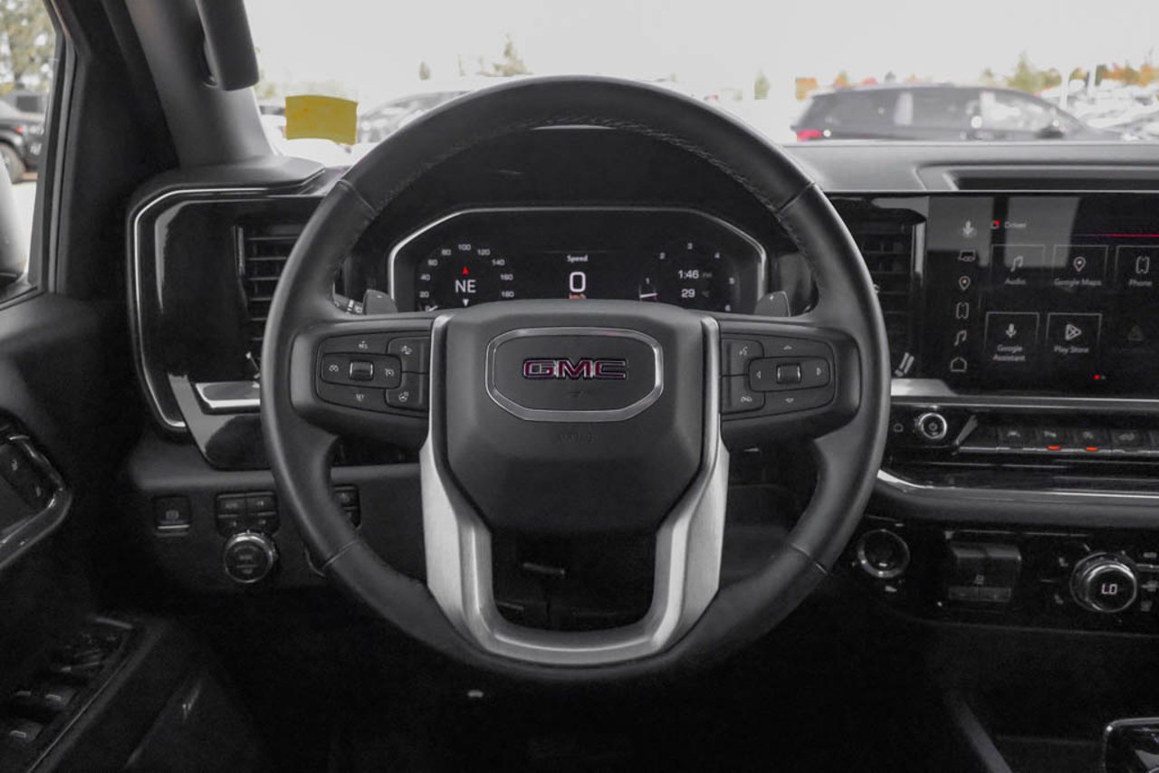 2024 GMC Sierra 1500 4WD Crew Cab 147 Elevation Black Sherwood Park - photo #19