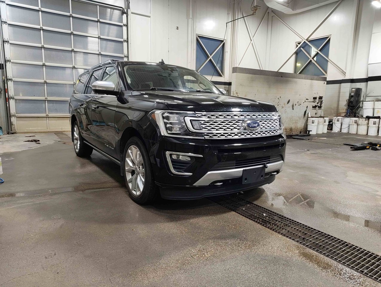 2018 Ford Expedition Max Platinum Max 4x4 Black Sherwood Park - photo #2