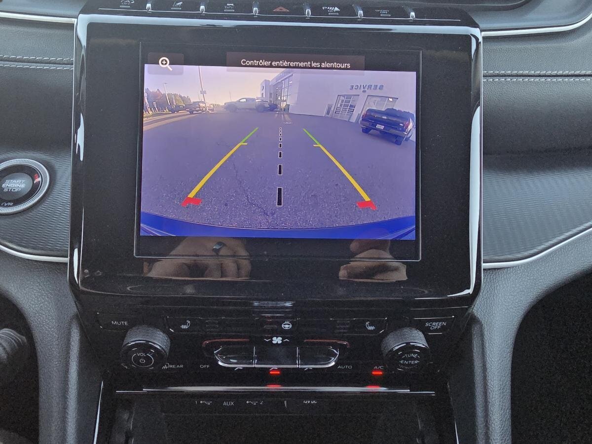 2023 Jeep Grand Cherokee Black  - photo #13