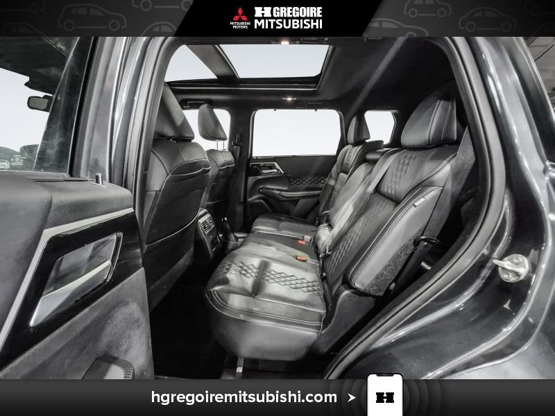 2024 Mitsubishi Outlander Grey Blainville - photo #29