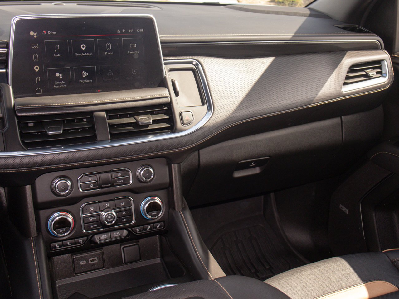 2024 GMC Yukon XL 4WD 4dr AT4 Black Sherwood Park - photo #32