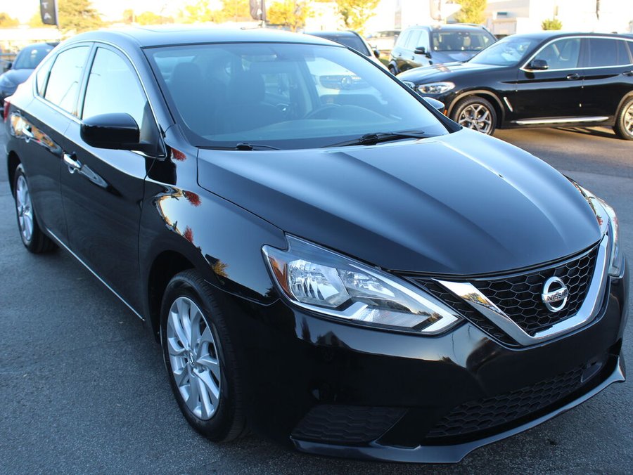 Nissan Sentra SV toit ouvrant sieges chauffants mags 2019 Noir