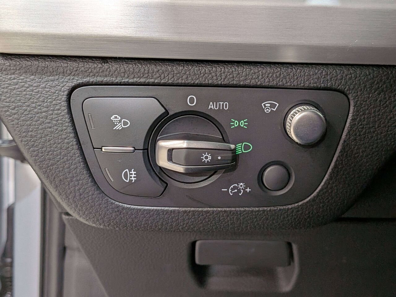 2019 Audi Q5 Technik 45 TFSI quattro Silver Val-David - photo #32