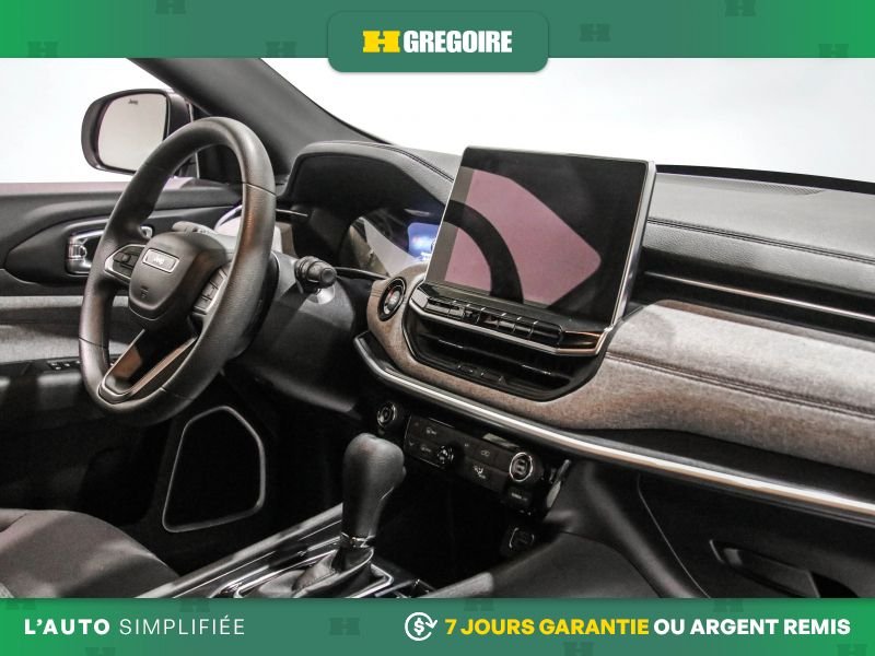 2023 Jeep Compass White Blainville - photo #28