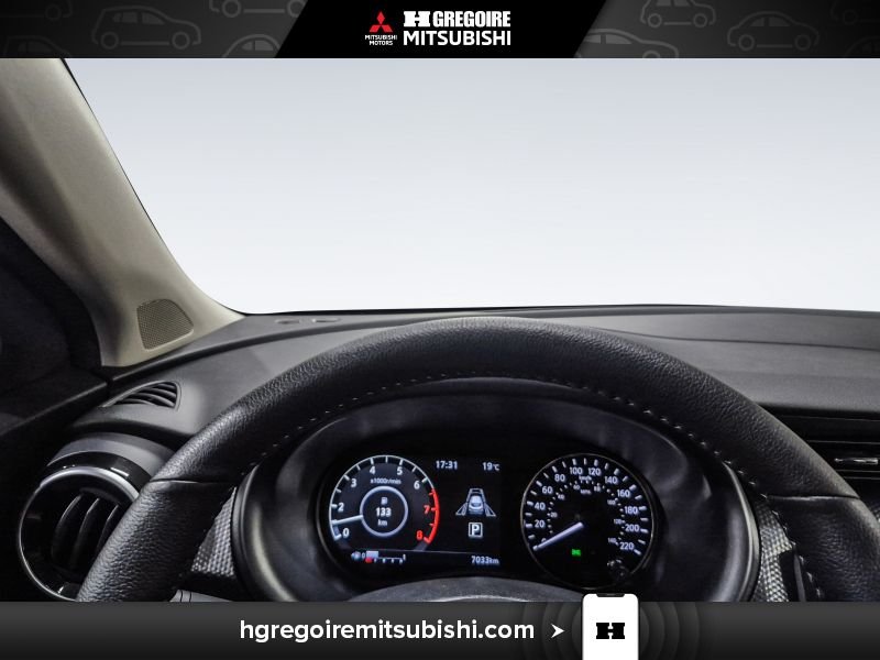 Nissan Kicks MA4607 | SV * Mags * Caméra * Carplay * Bluetooth 2025 Blanc Laval - photo #27