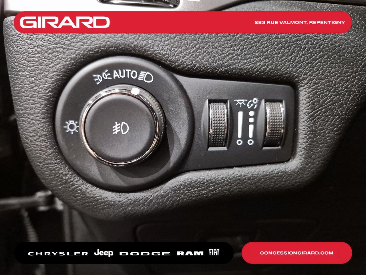 2022 JEEP CHEROKEE Black Repentigny - photo #16