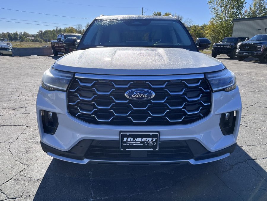 Ford Explorer Platinum 4 RM 2026 Blanc