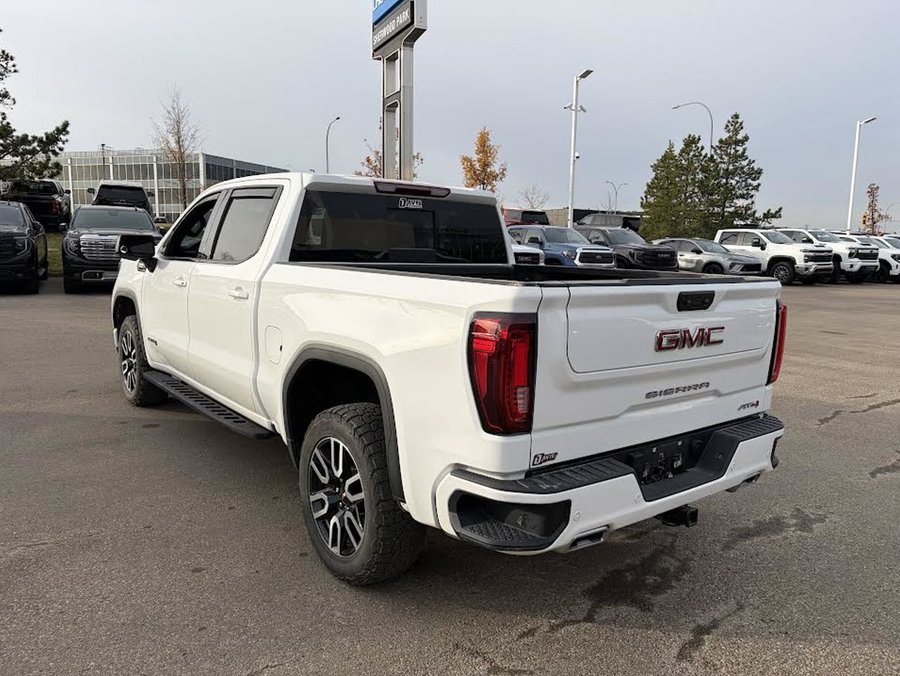 2025 GMC Sierra 1500 AT4 Premium 3.0L Duramax | Sunroof White