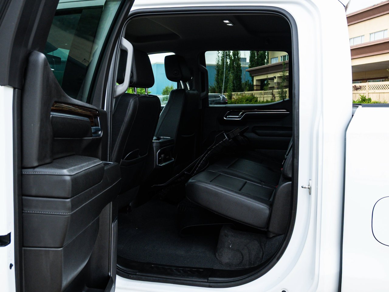 2023 GMC Sierra 1500 4WD Crew Cab 147 Elevation White Sherwood Park - photo #27