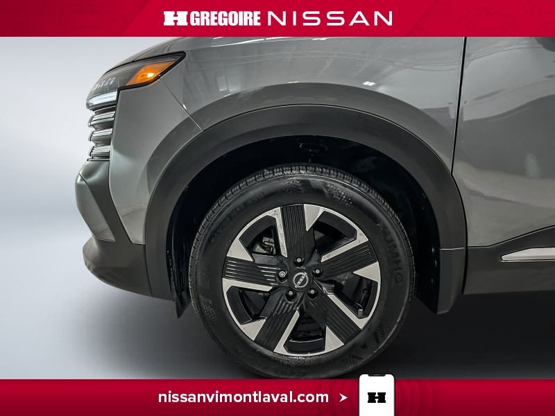 2025 Nissan Kicks Grey Laval - photo #26