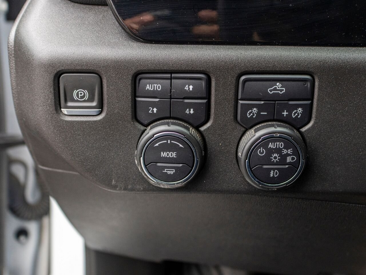 Chevrolet Silverado 1500 LT Trail Boss cabine multiplace 2024 Blanc Châteauguay - photo #22