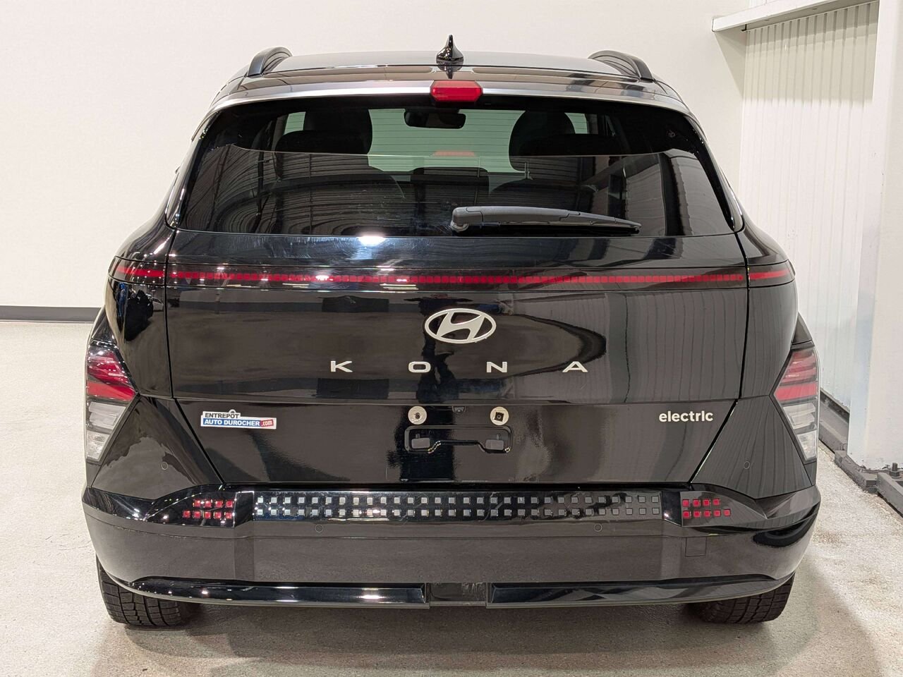 2024 Hyundai Kona Electric Ultimate FWD w/Sage-Green Interior Black Val-David - photo #6