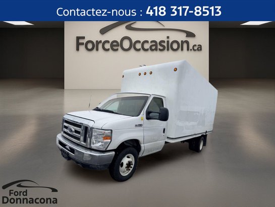 Ford E-450 E-450 CUBE 158 po - 791 $/ MOIS LOCATION COMMERCIALE 48 MOIS 2023 Blanc