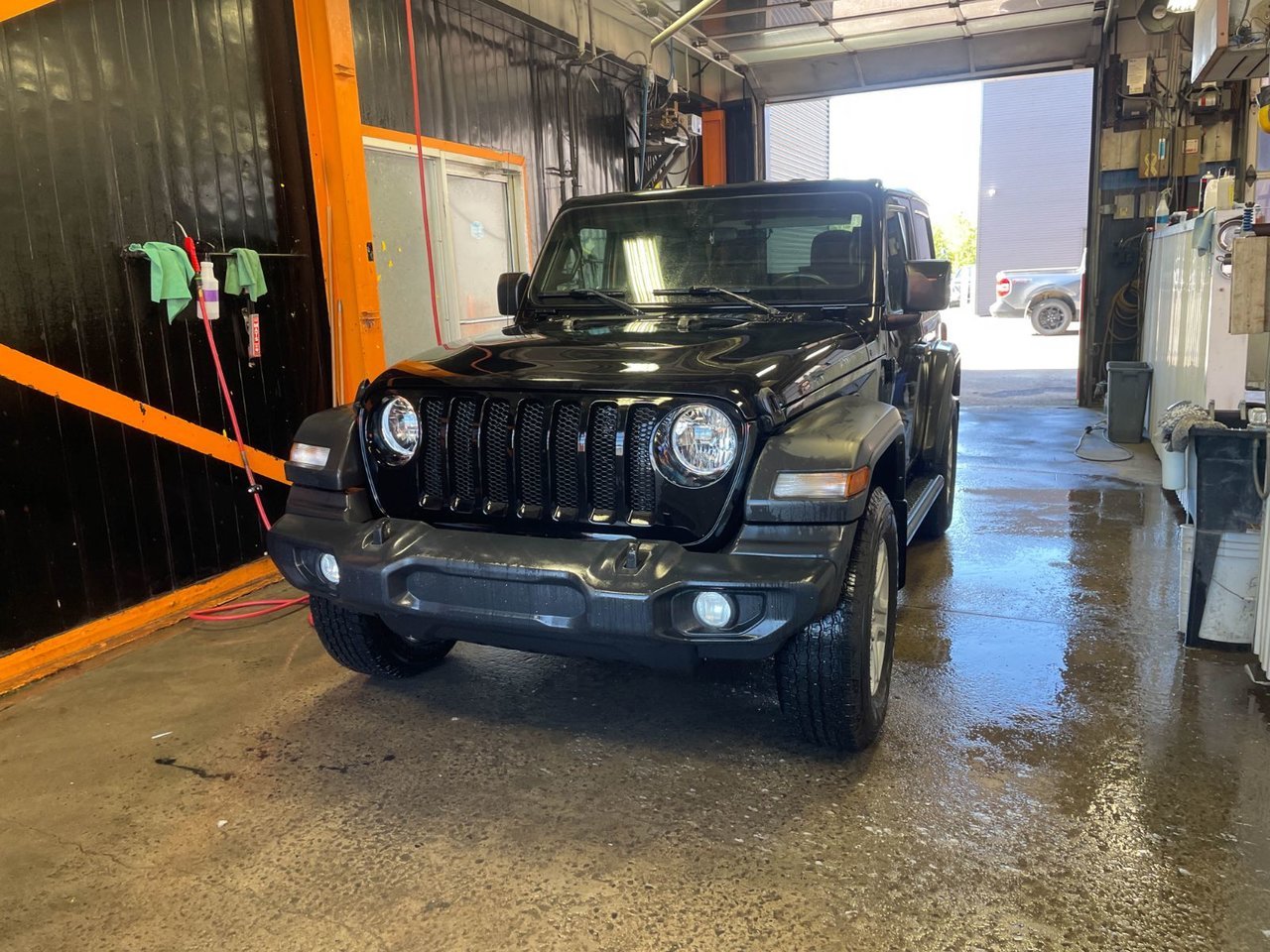2022 Jeep Wrangler SPORT S 4X4 V6 *TOIT DUR* CARPLAY ALPINE *BAS KM* Black Saint-Jérôme - photo #0