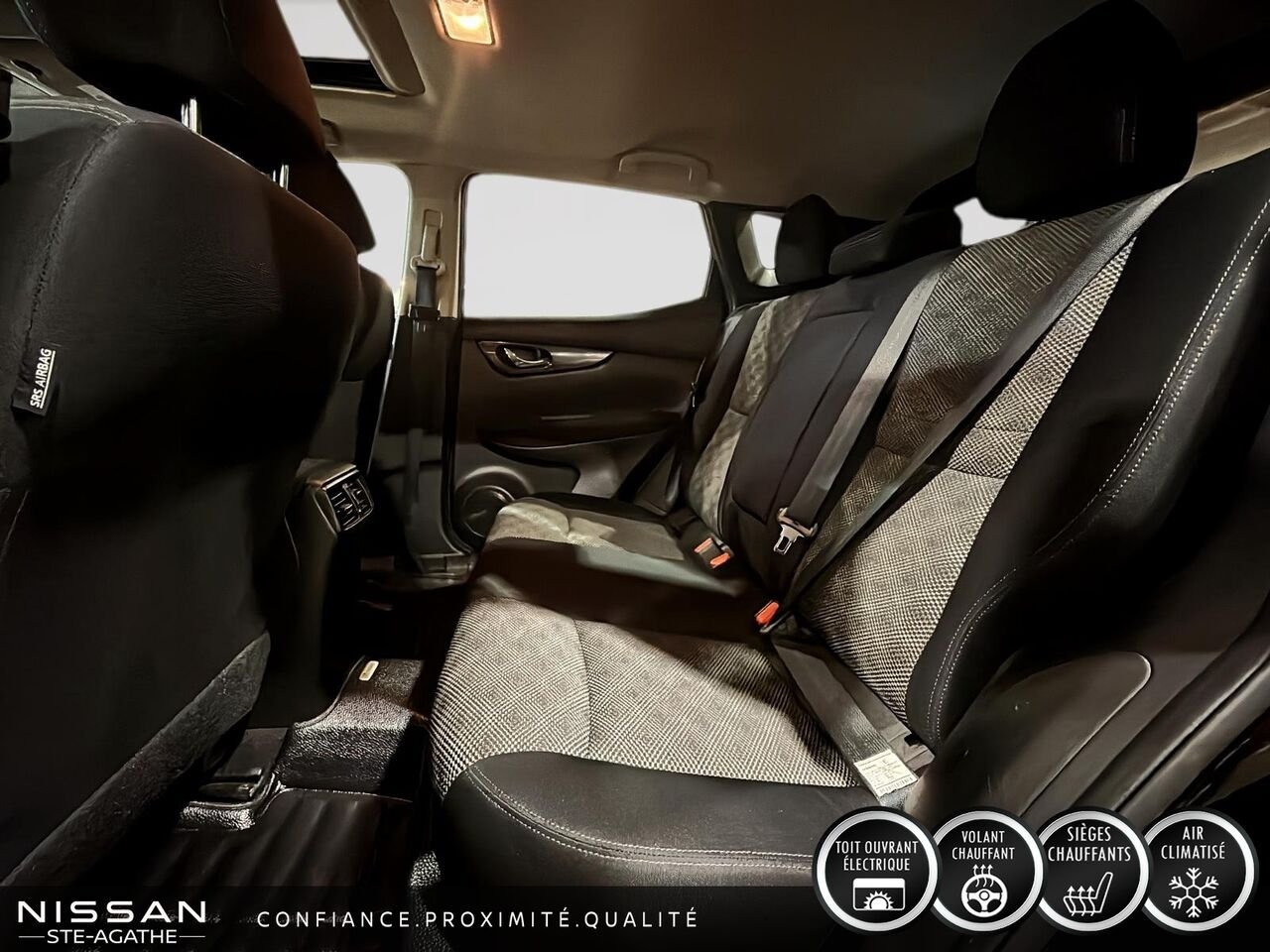 2019 Nissan Qashqai SV TI CVT Black Sainte-Agathe-des-Monts - photo #6