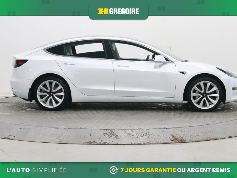 2020 Tesla Model 3 White Laval - photo #10