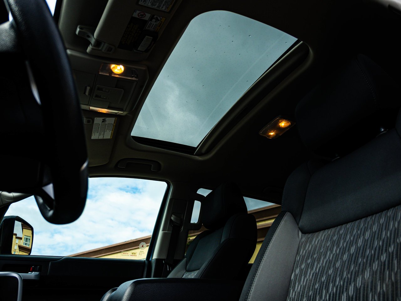 2019 Toyota Tundra 4x4 Crewmax SR5 Plus 5.7L Blue Sherwood Park - photo #15