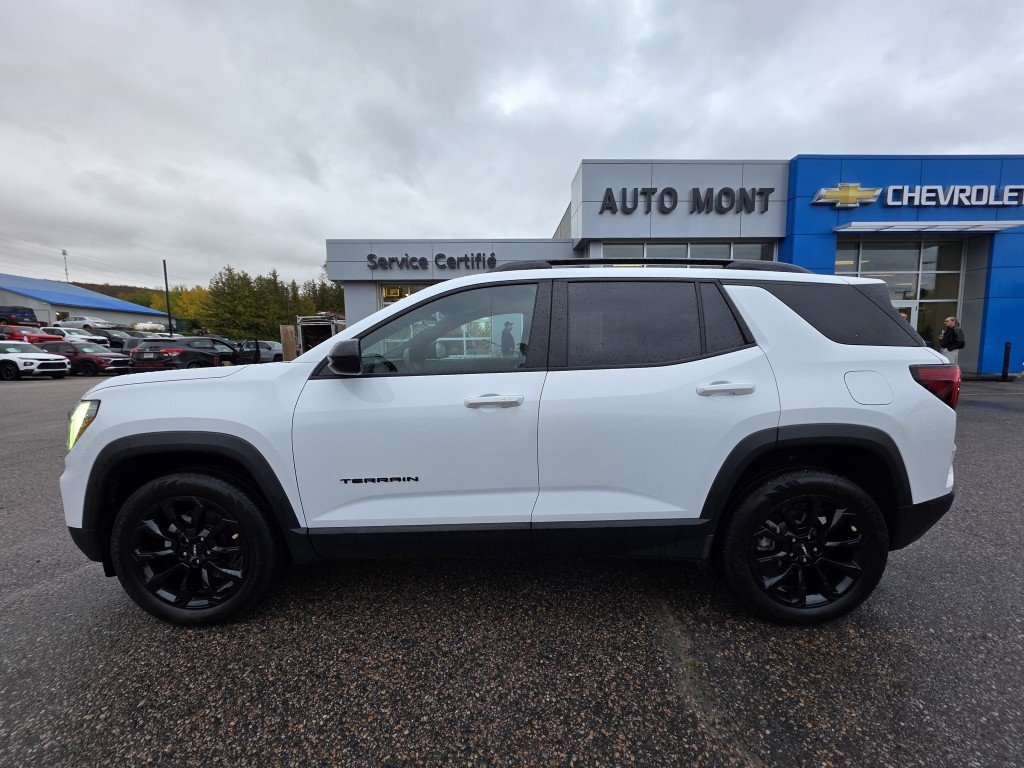 2025 GMC Terrain Elevation AWD White Mont-Laurier - photo #14
