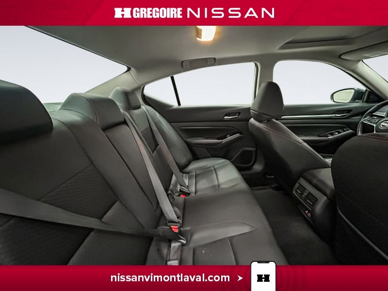 Nissan Altima 2025 Blanc Laval - photo #13