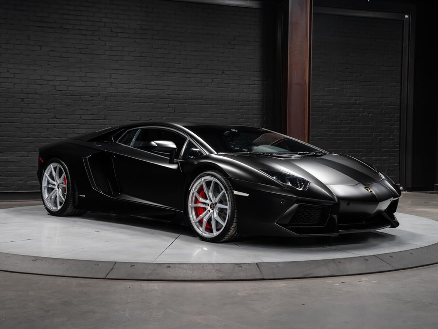 2017 Lamborghini Aventador 2017