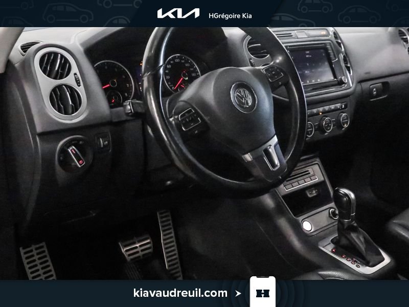 2017 Volkswagen Tiguan White Laval - photo #10
