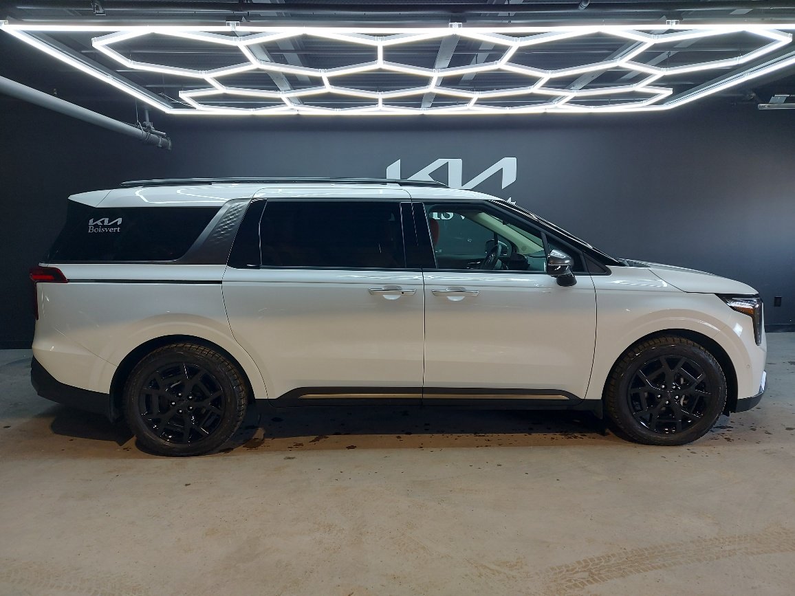 2026 KIA Carnival Snow White Pearl Blainville - photo #1