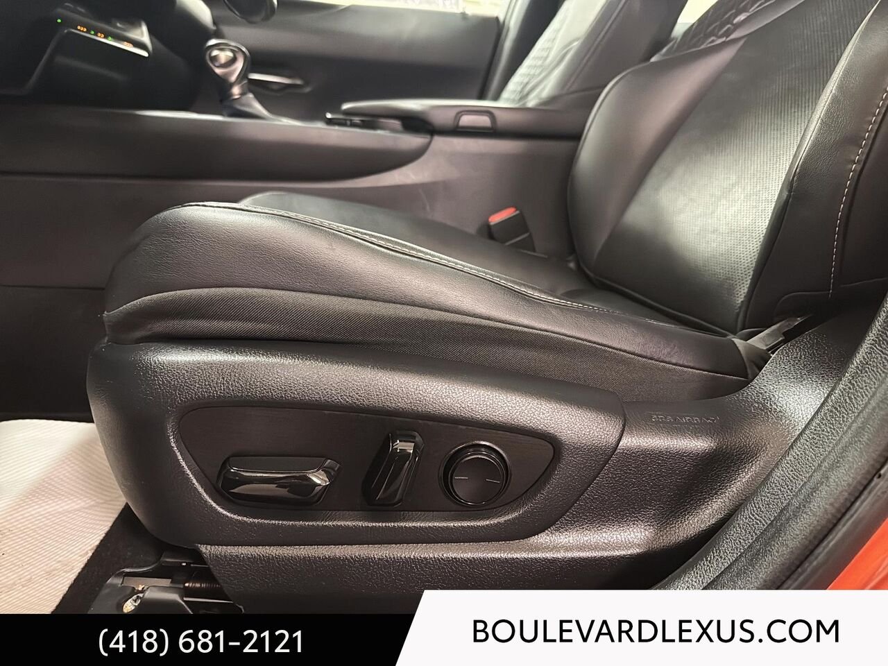 Lexus UX 19323C 2020 Orange Québec - photo #9