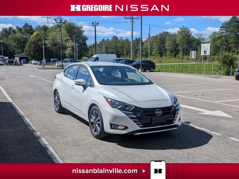Nissan Versa 2025 Blanc Laval - photo #0
