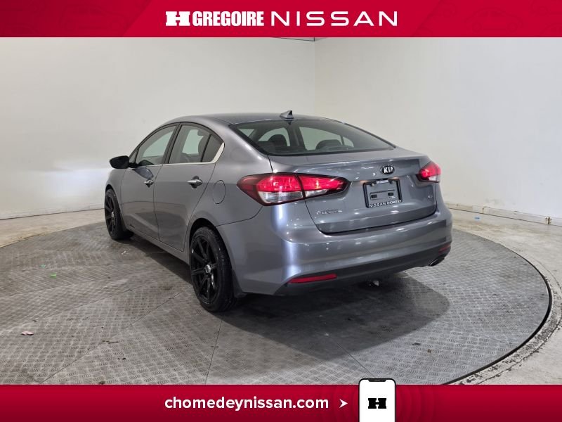 Kia Forte 2017 Gris Blainville - photo #5